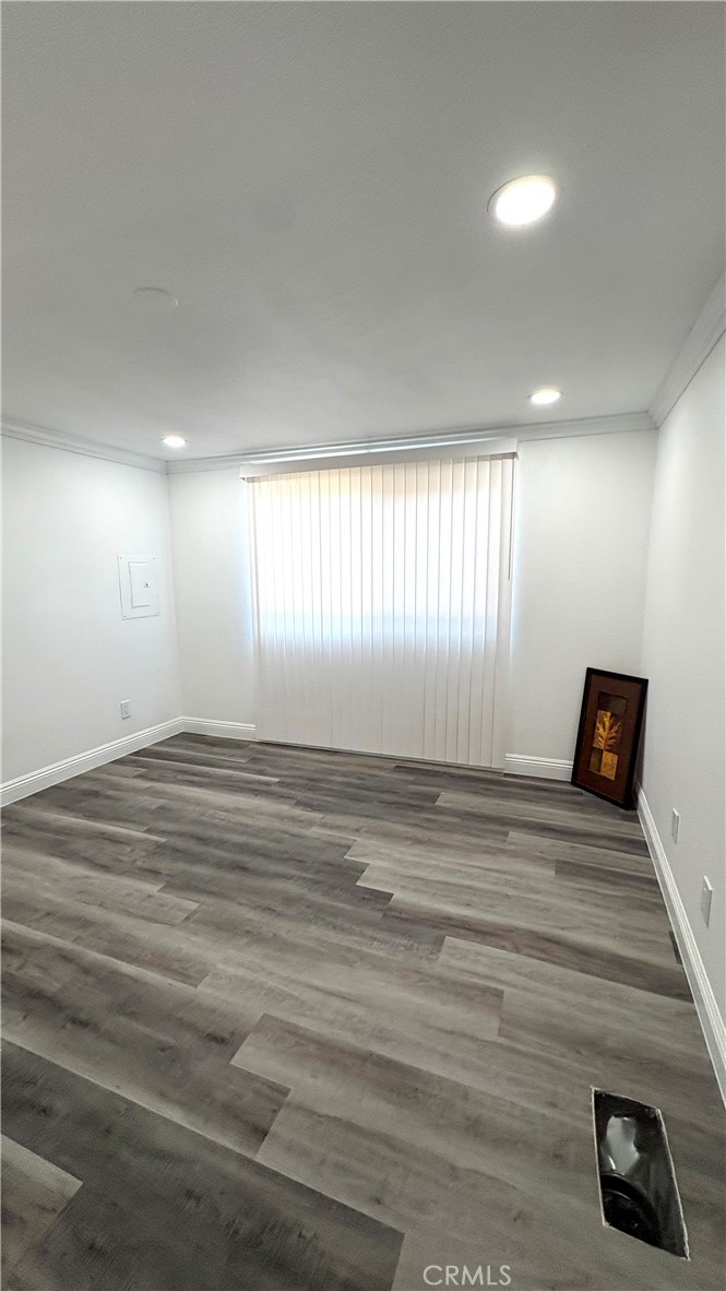 10701 Cedar Avenue 16 Property Photo 6