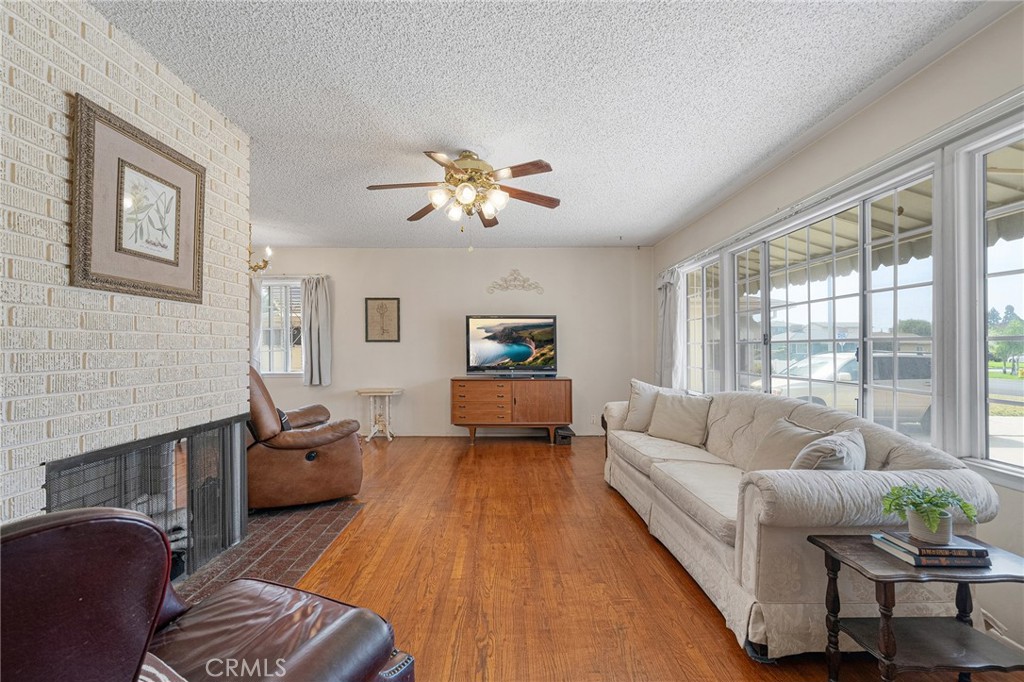 9319 Cecilia Property Photo 6