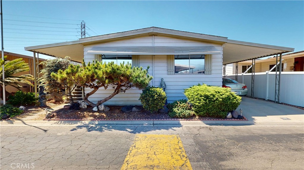 3595 Santa Fe Avenue 112 Property Photo 1