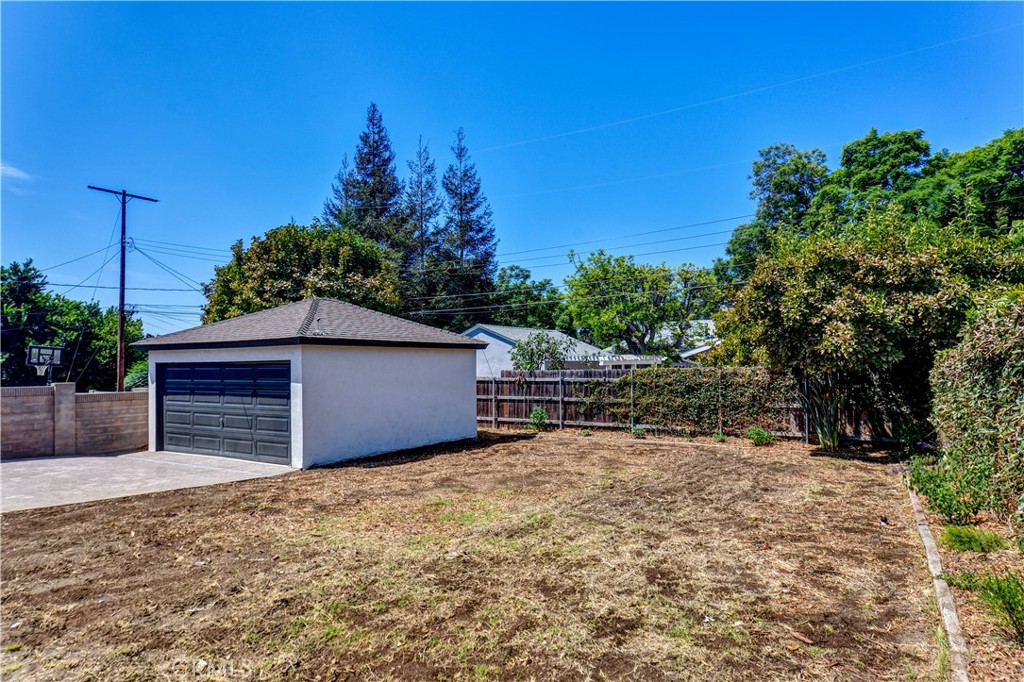 8029 Griffith Property Photo 29