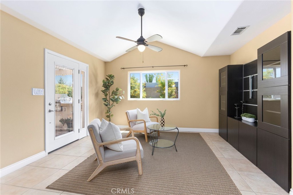 812 De Jur Street Property Photo 15