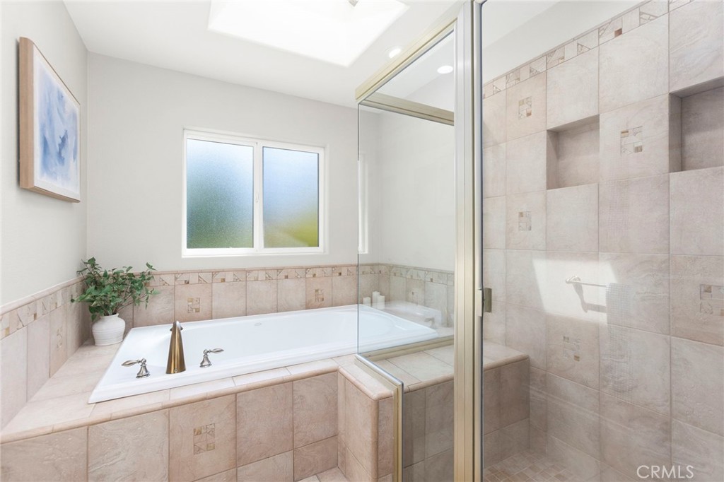 812 De Jur Street Property Photo 20