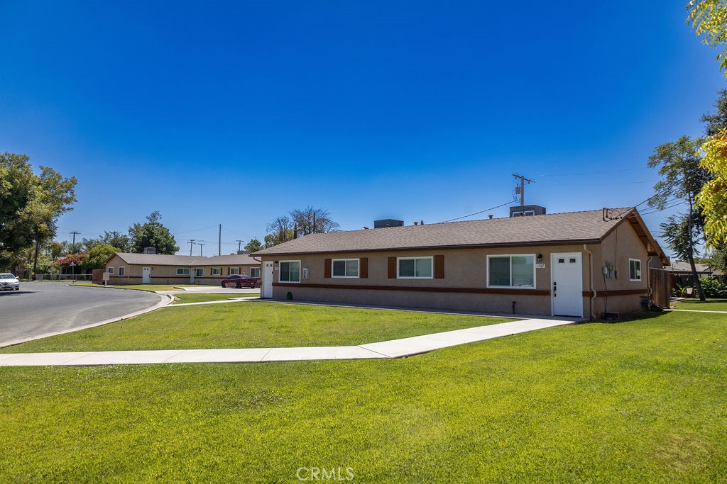 1785 Woodland Drive Property Photo 1