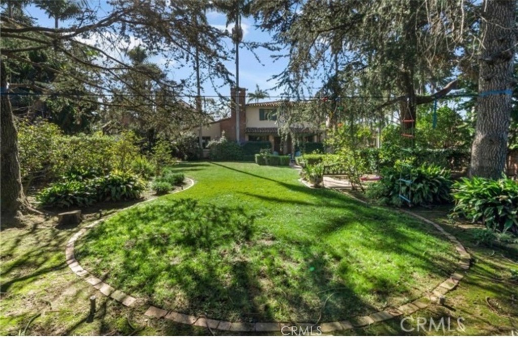4101 Pacific Property Photo 4