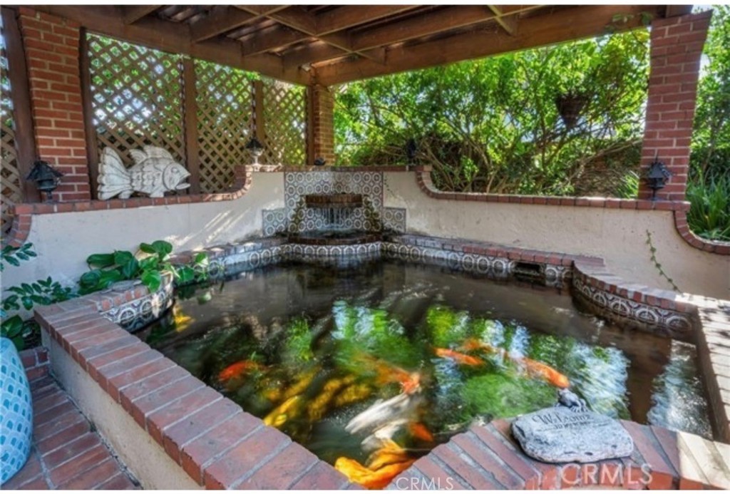 4101 Pacific Property Photo 6