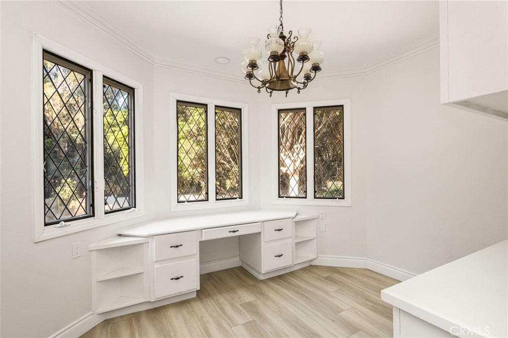 126 S Lakeview Avenue Property Photo 38