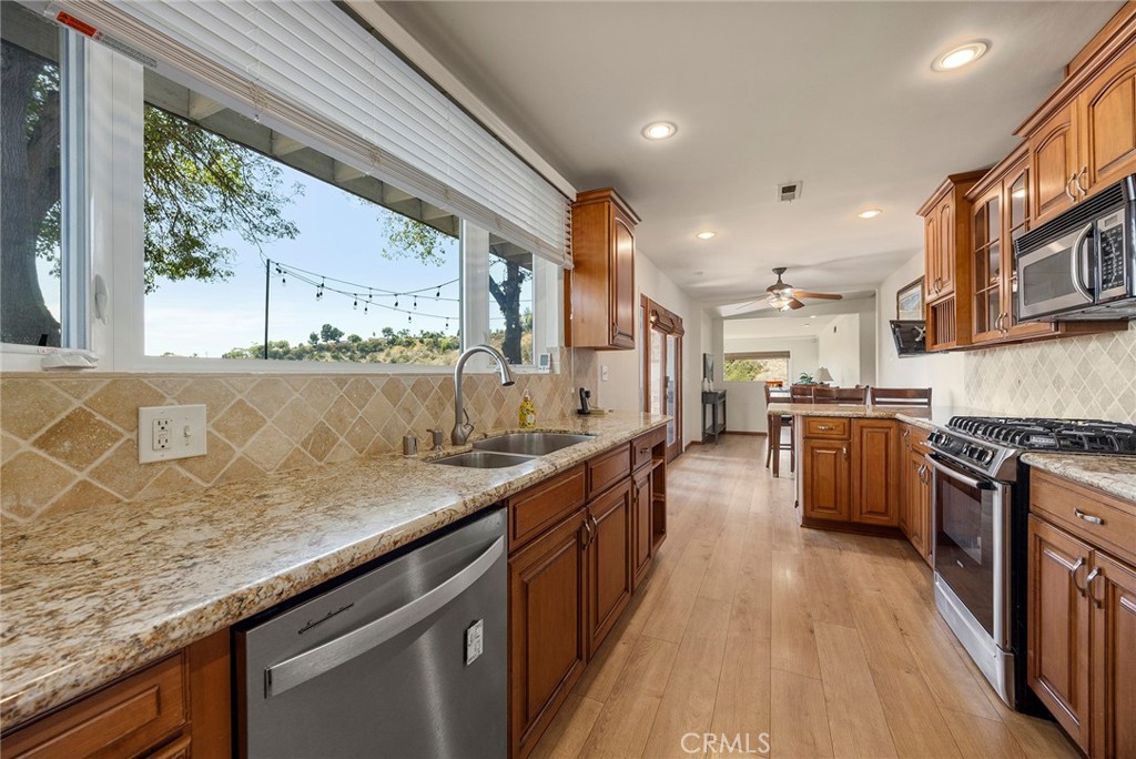 2261 Papaya Drive Property Photo 11