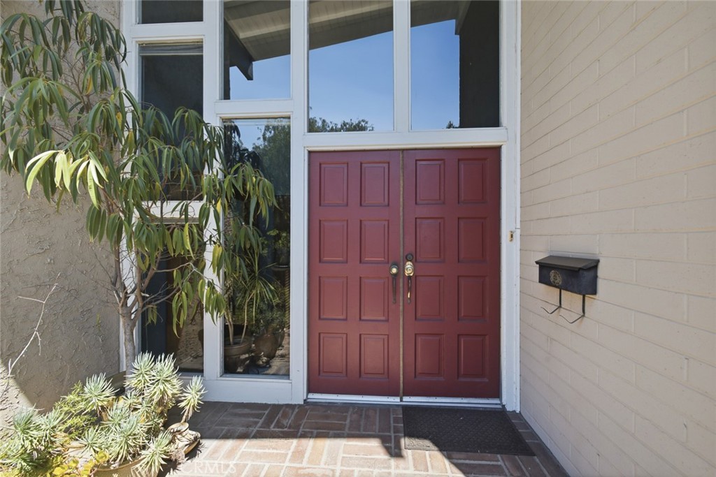 1413 Virginia Road Property Photo 2
