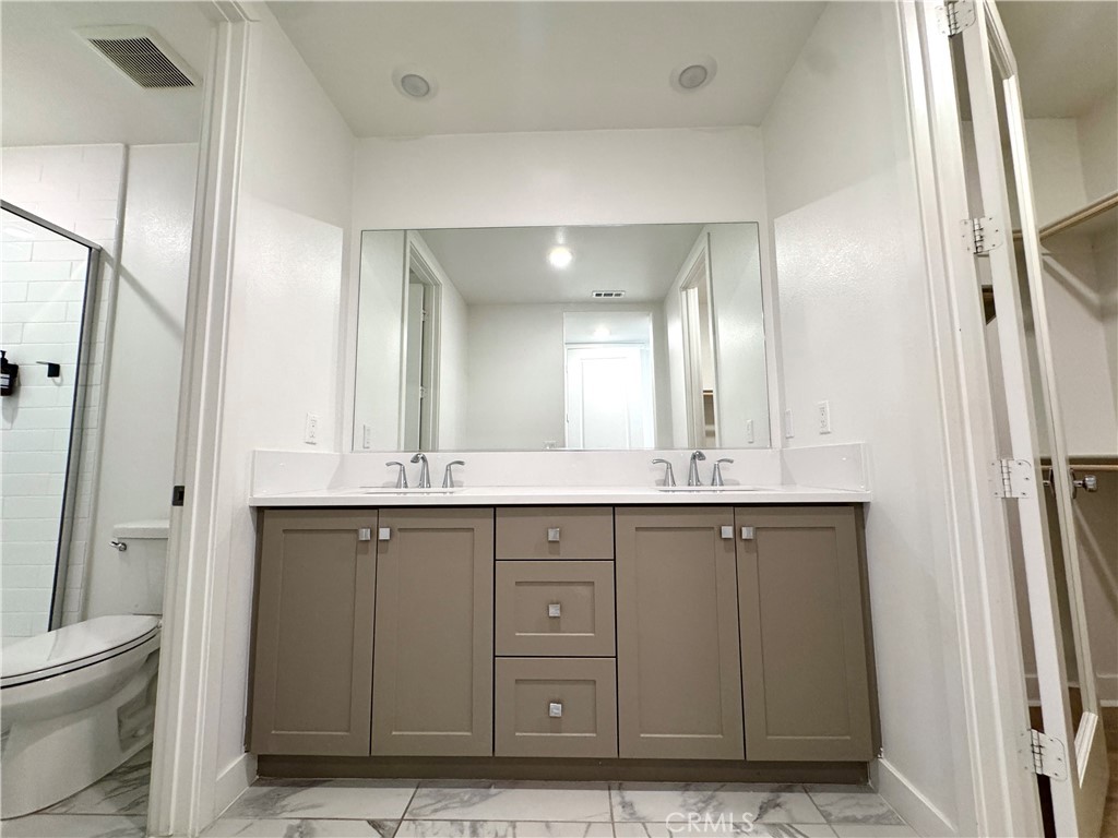 147 Sash Property Photo 6