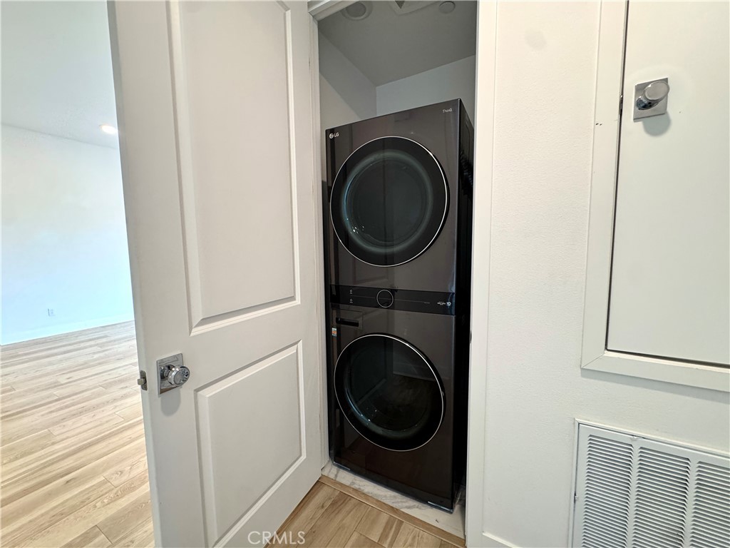 147 Sash Property Photo 11