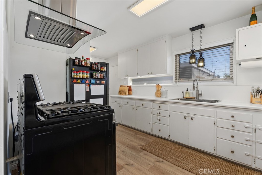 9925 Rutland Avenue Property Photo 10