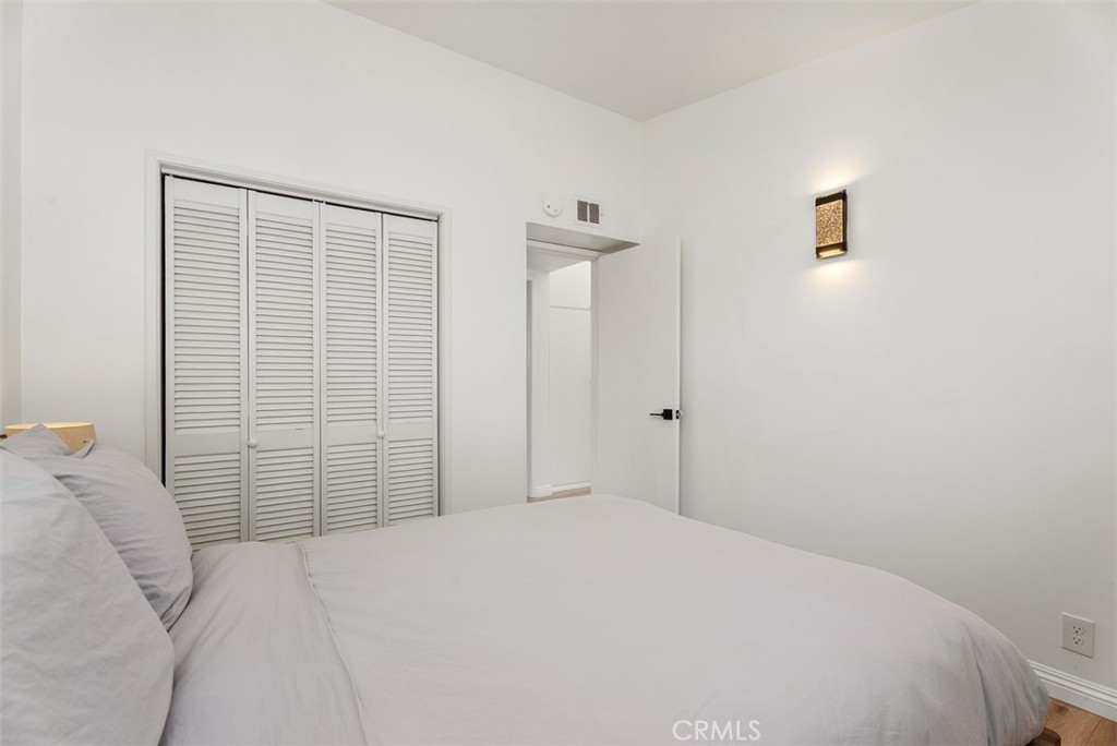 9925 Rutland Avenue Property Photo 21