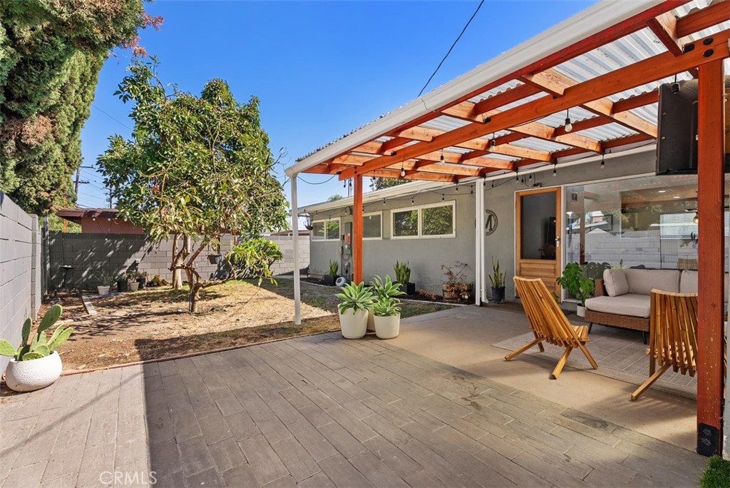 9925 Rutland Avenue Property Photo 25