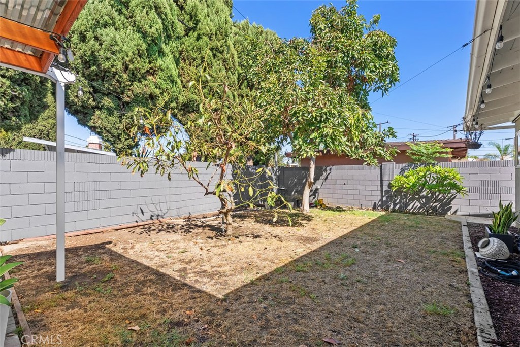 9925 Rutland Avenue Property Photo 26