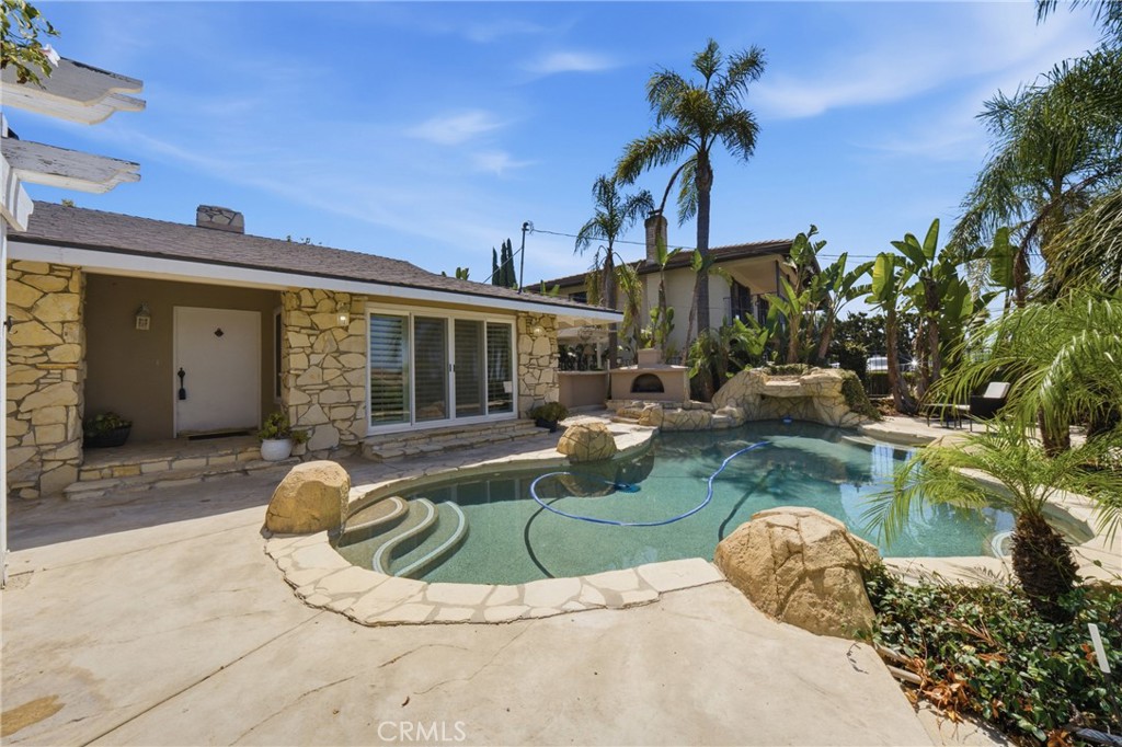 12591 Vista Panorama Property Photo 1