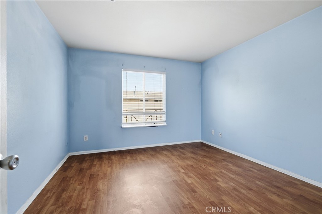 9300 Burnet Avenue 122 Property Photo 25