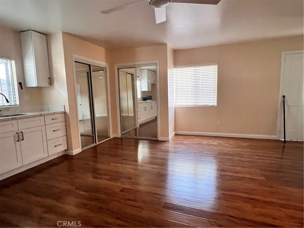 1404 Dawley Property Photo 6