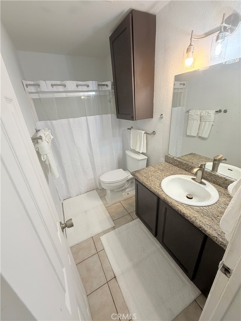 9210 Kenwood Dr. H Property Photo 2