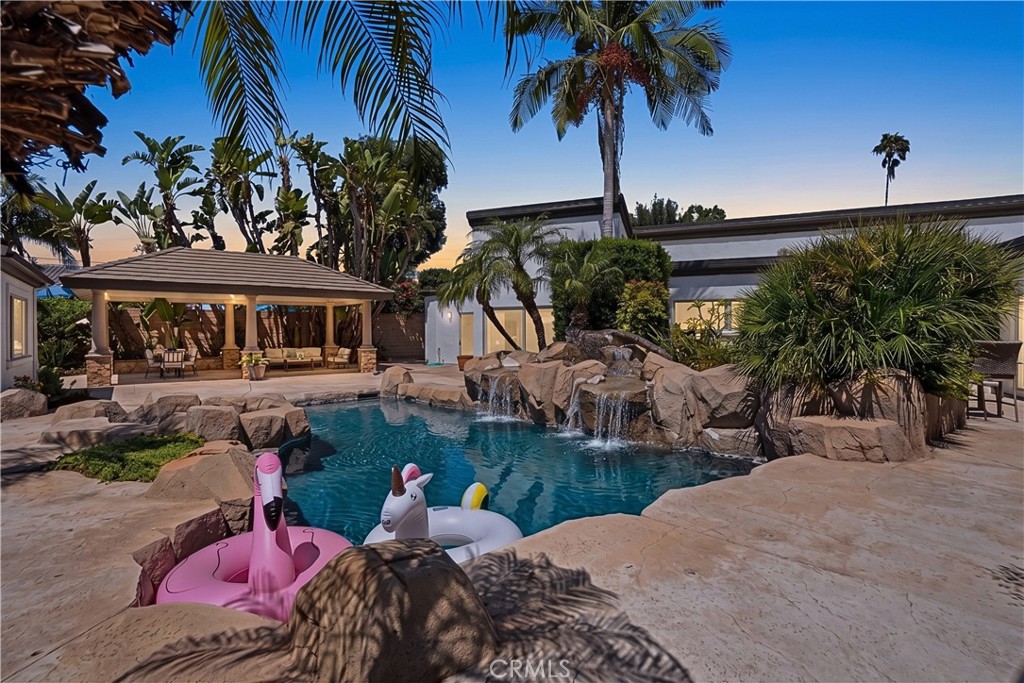 5565 Mountain View Place Property Photo