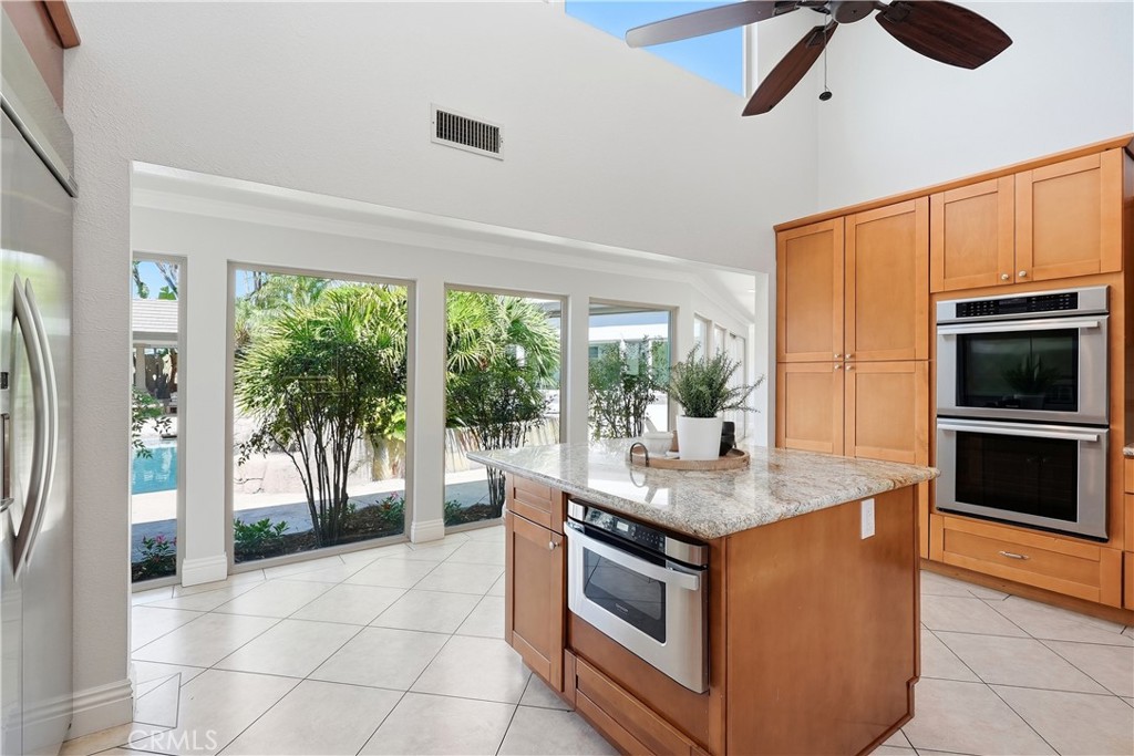 5565 Mountain View Place Property Photo 11
