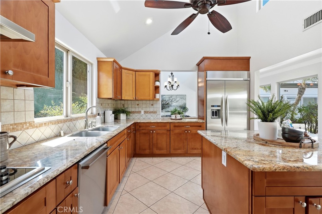 5565 Mountain View Place Property Photo 12