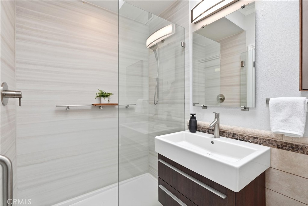 5565 Mountain View Place Property Photo 25