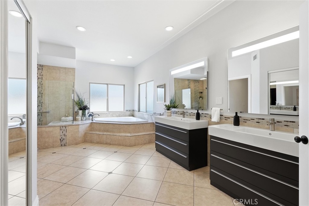 5565 Mountain View Place Property Photo 28
