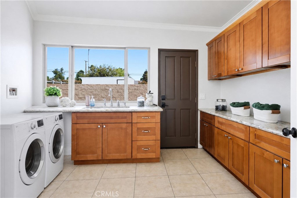 5565 Mountain View Place Property Photo 38