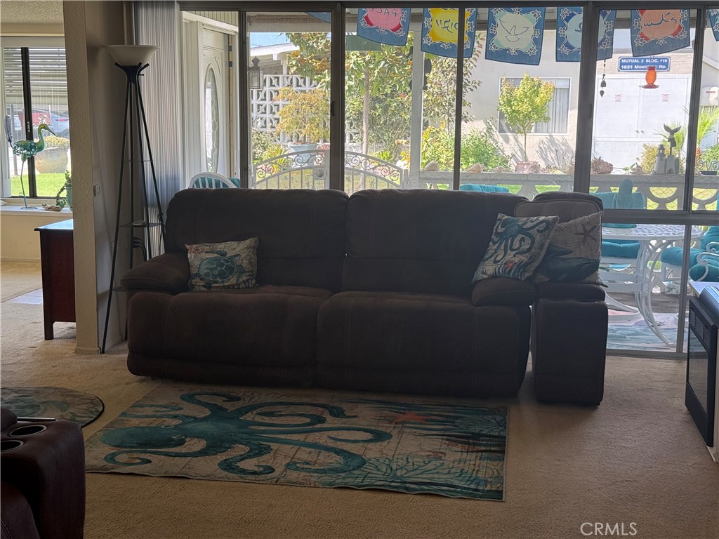 1641 Monterey Rd M2-18a Property Photo 7