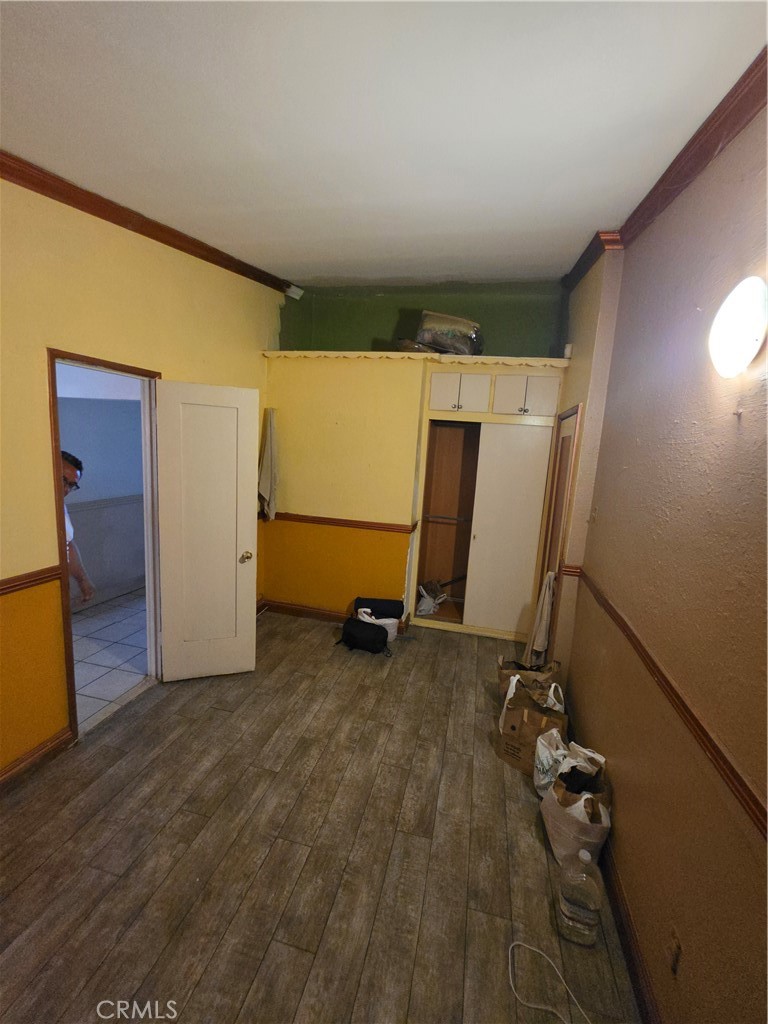 5925 Whitnall Highway Property Photo 24