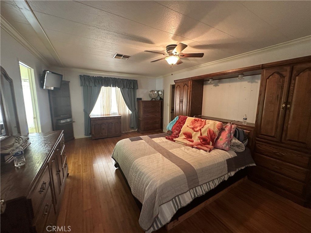 24701 Raymond 195 Property Photo 13