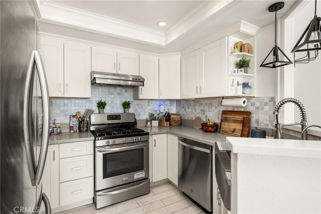 1045 S Daybreak Court Property Photo 19