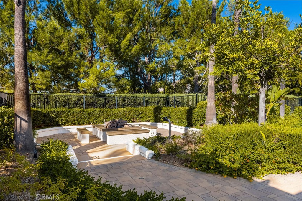 1045 S Daybreak Court Property Photo 42