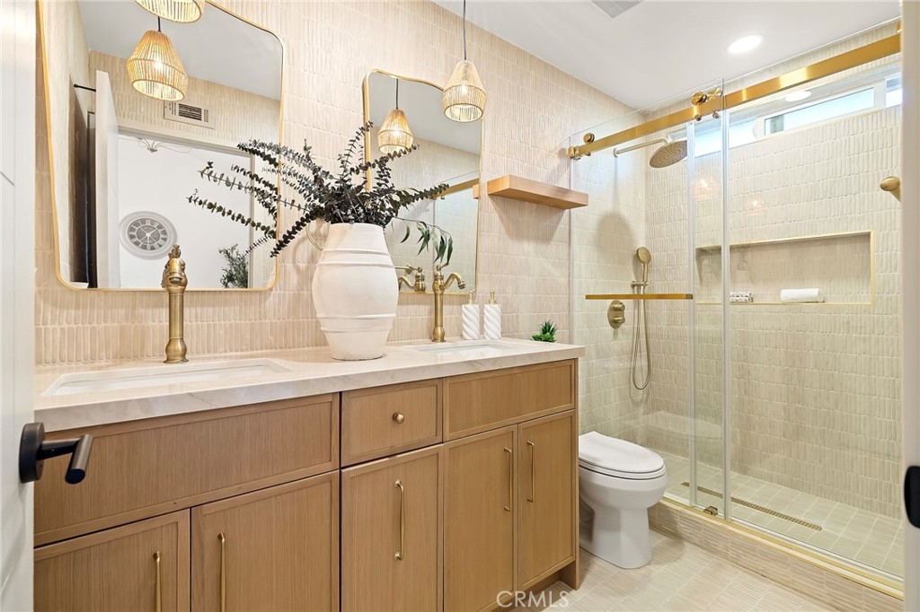14064 Tiffany Drive Property Photo 32