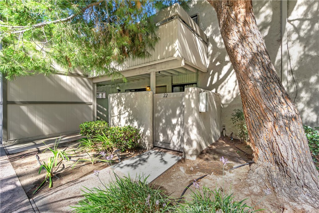 3054 Associated 22 Property Photo 1