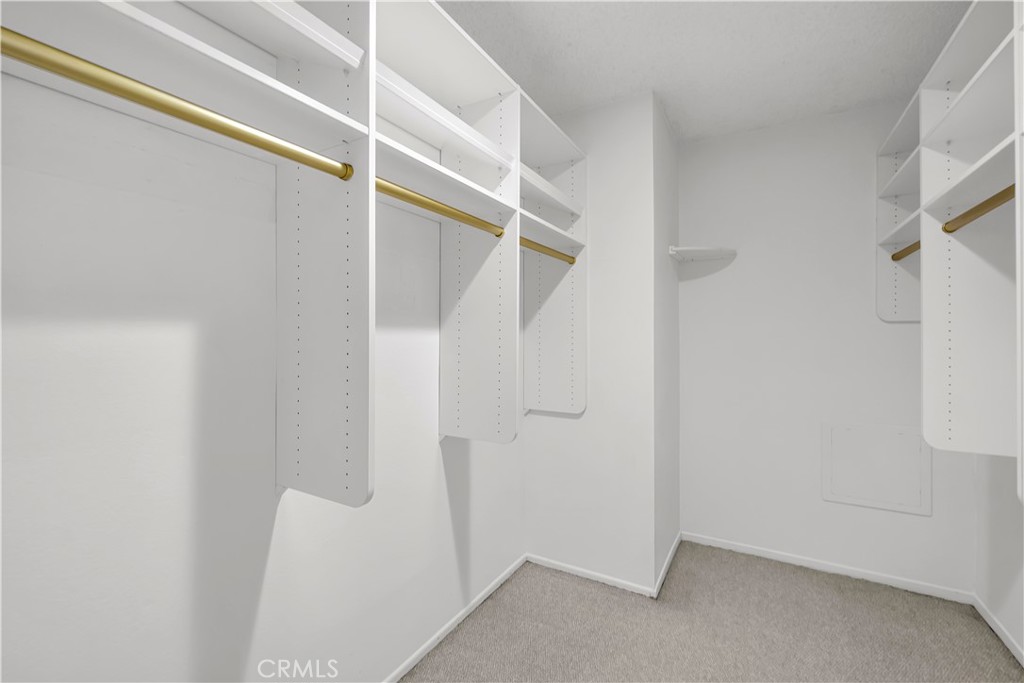 3054 Associated 22 Property Photo 20