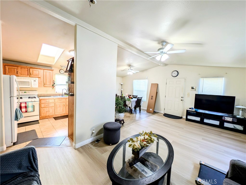 10550 Western Avenue 34 Property Photo 13