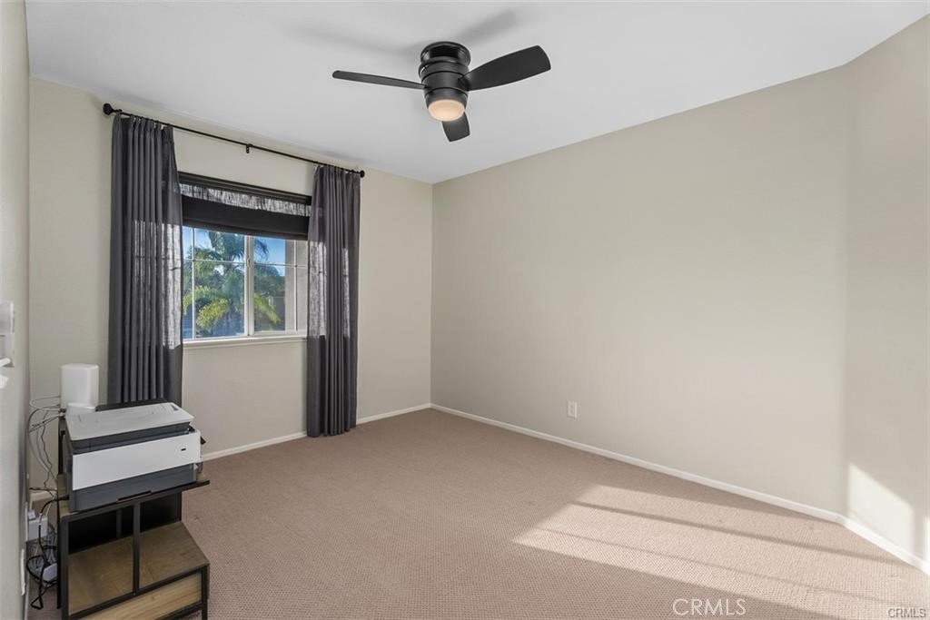 2 Daybreak Property Photo 23