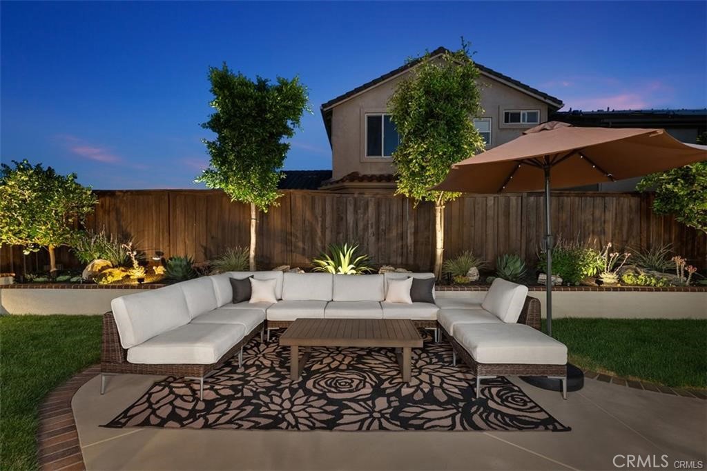 2 Daybreak Property Photo 35