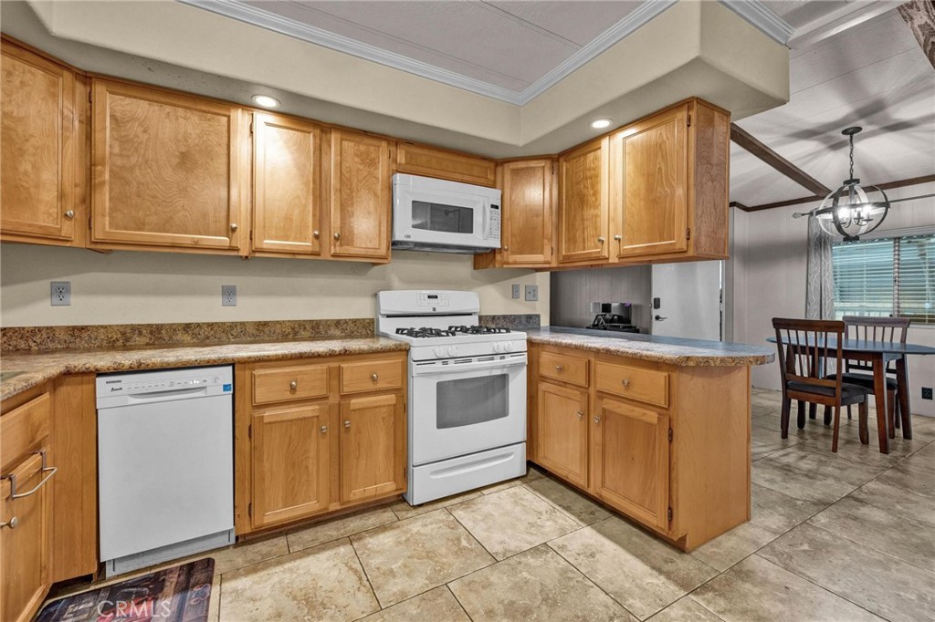 1212 H Street 38 Property Photo 9