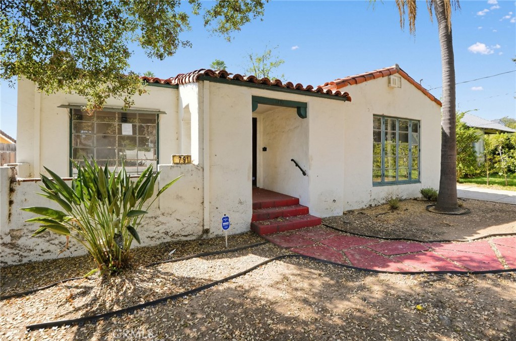 1791 Navarro Property Photo 1