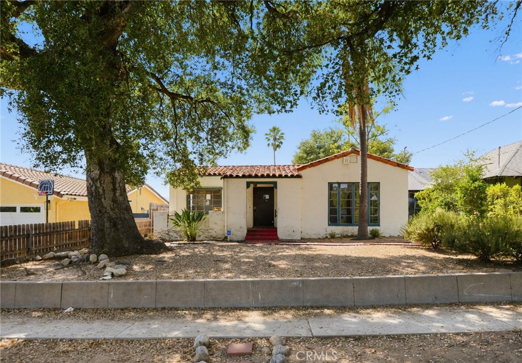 1791 Navarro Property Photo 5