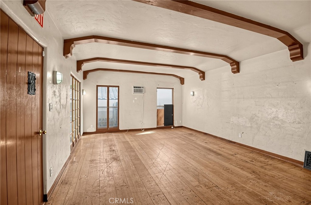 1791 Navarro Property Photo 8