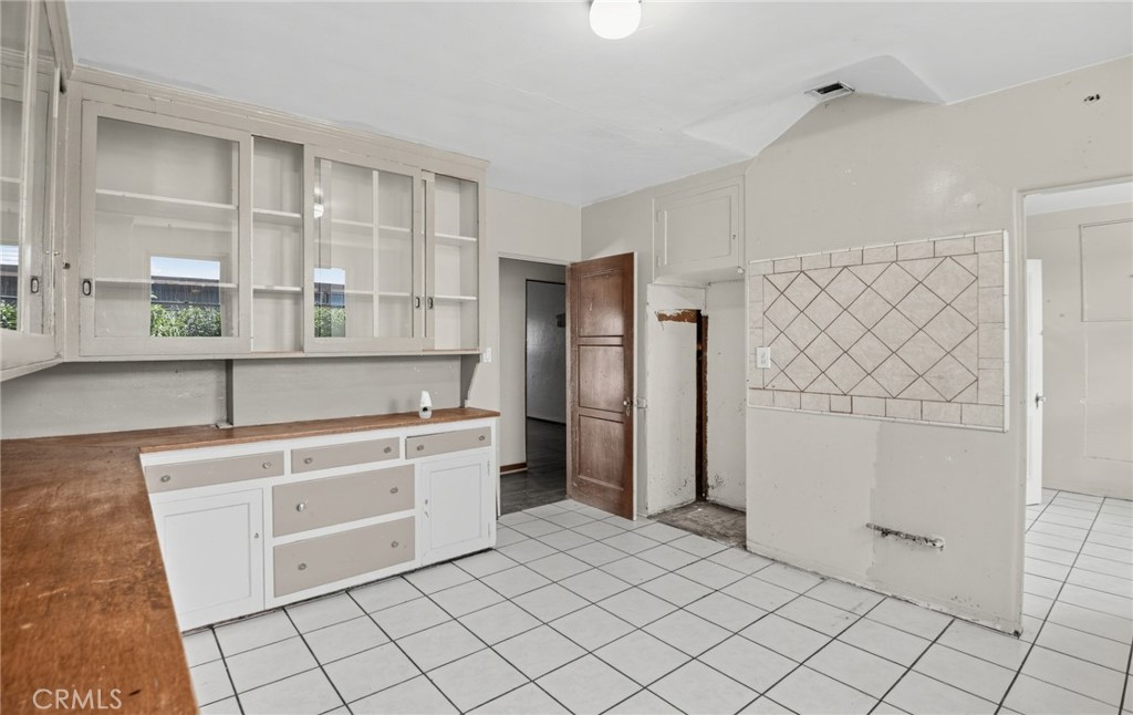 1791 Navarro Property Photo 13