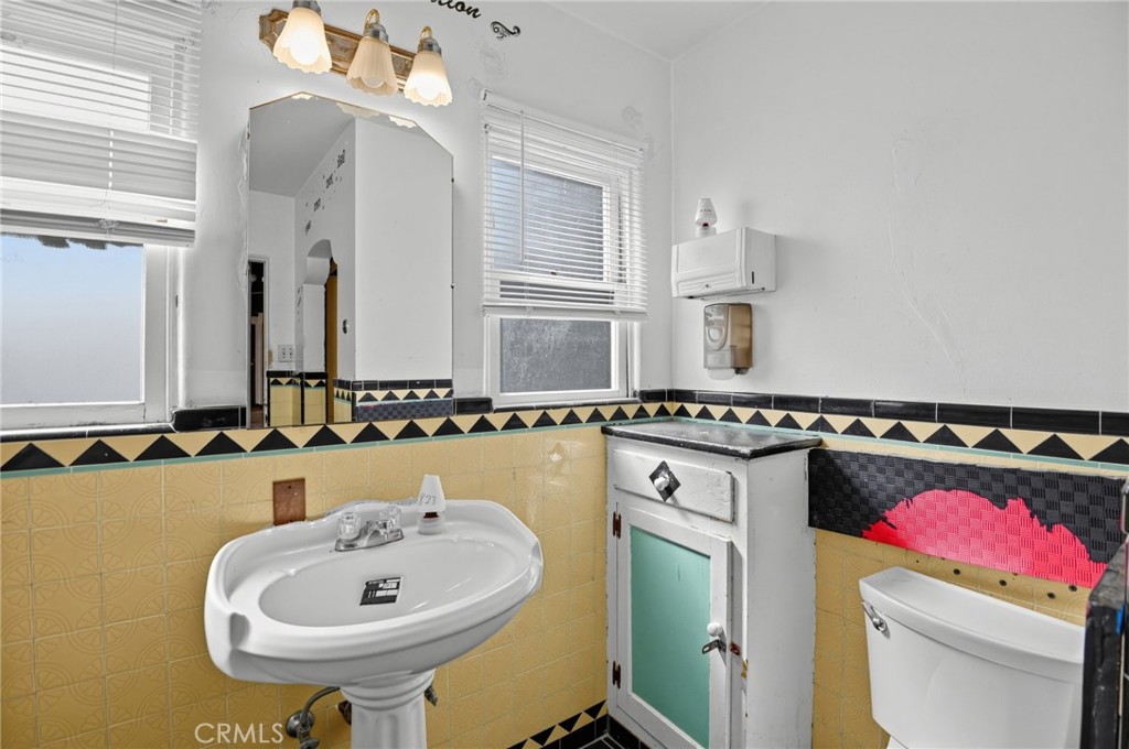1791 Navarro Property Photo 21