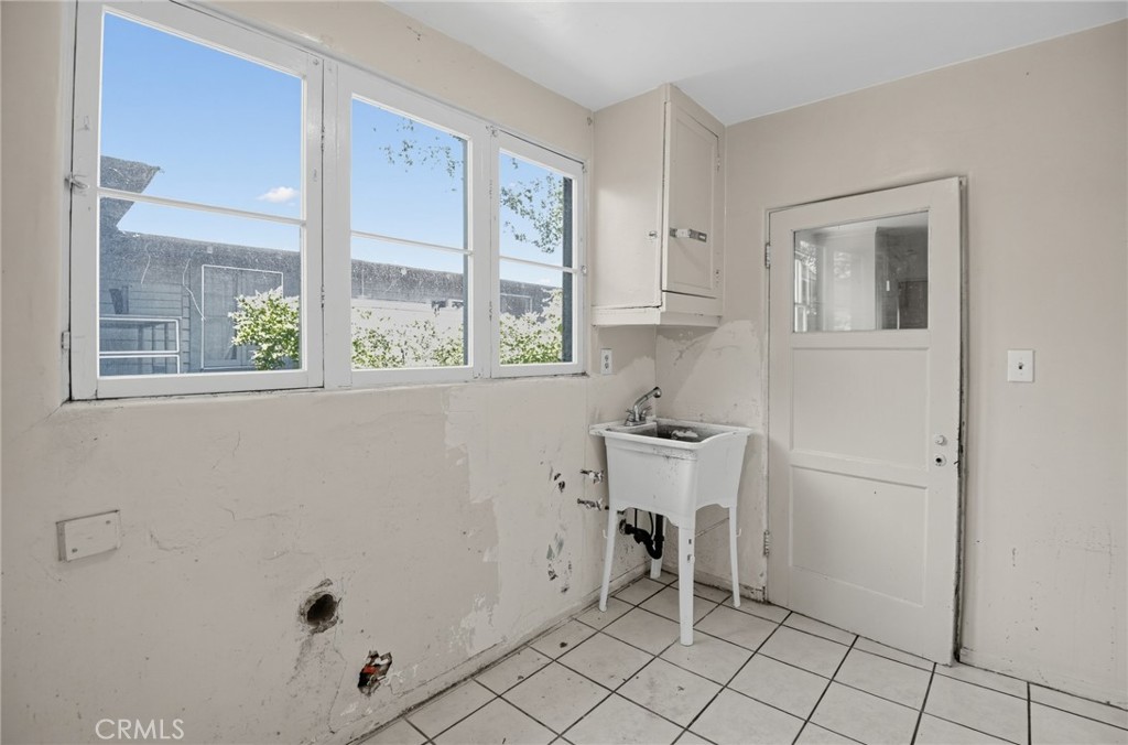 1791 Navarro Property Photo 23