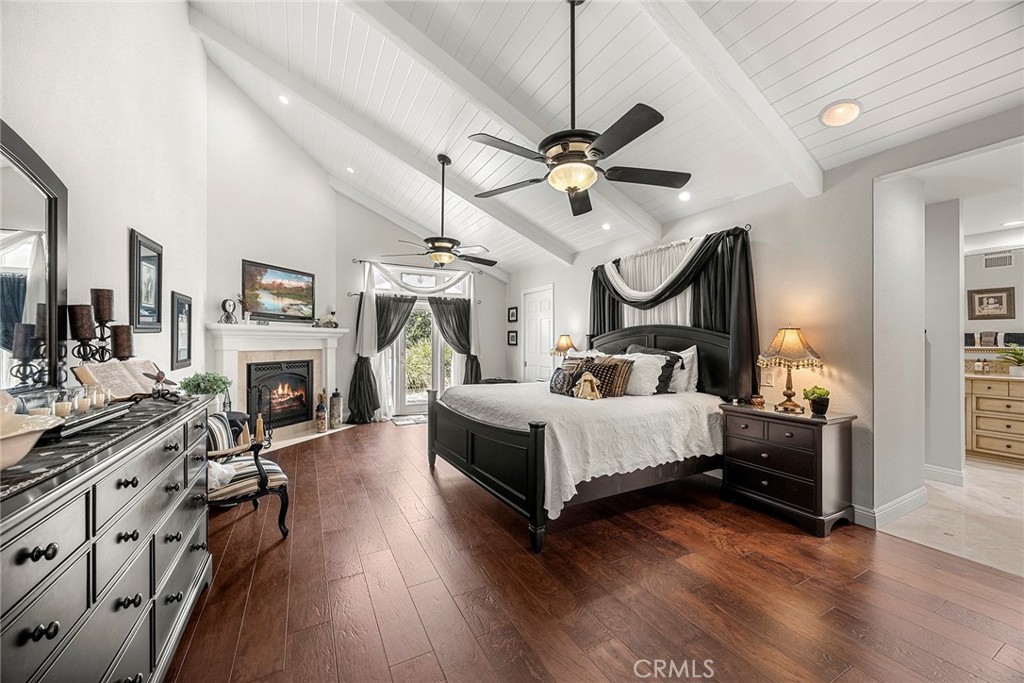 5329 Brentwood Property Photo 5