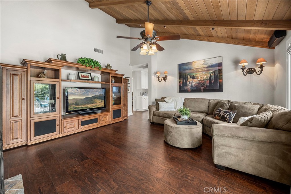 5329 Brentwood Property Photo 10