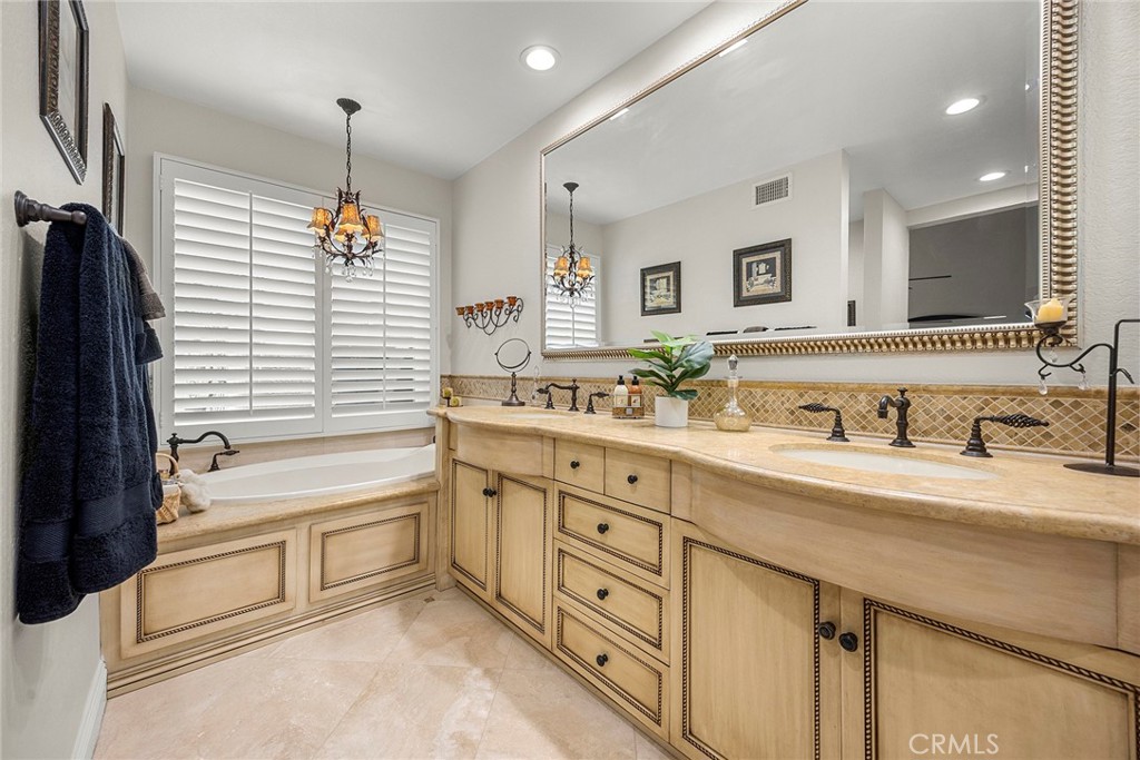 5329 Brentwood Property Photo 15