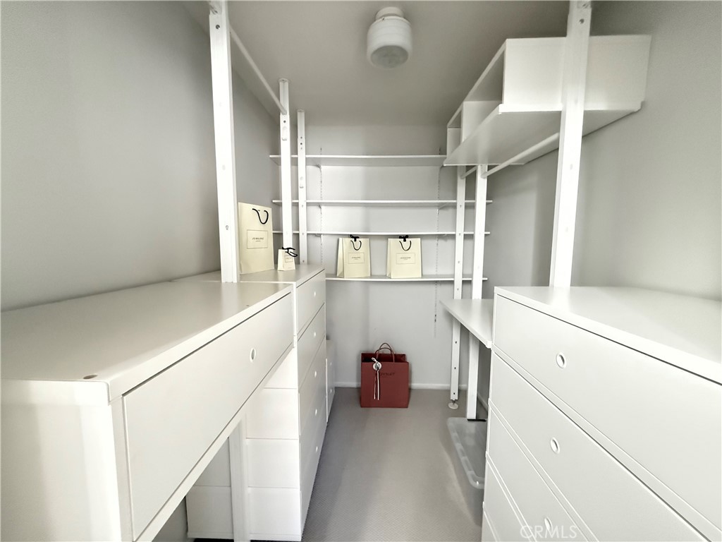 312 Pasadena C Property Photo 13